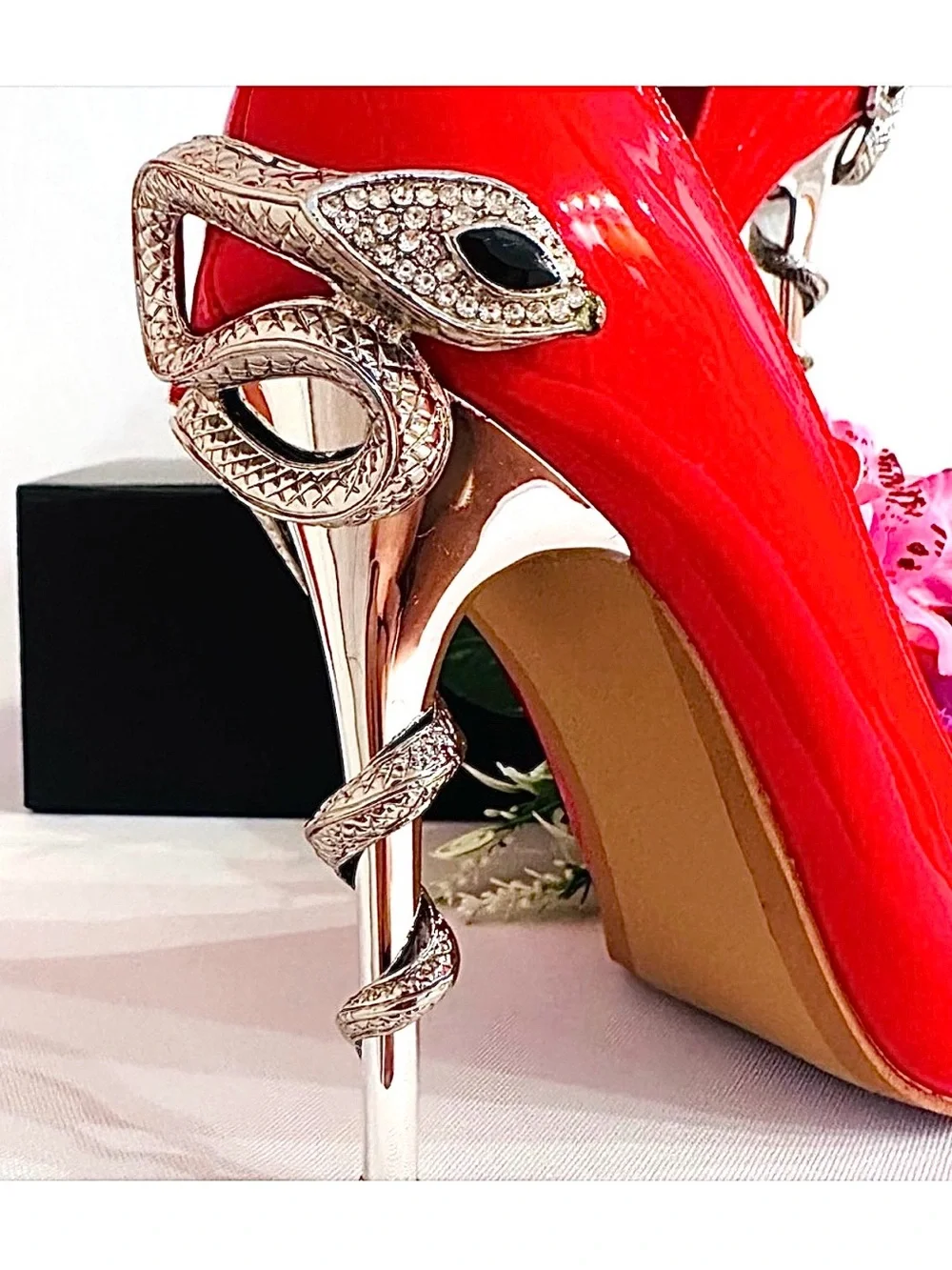 Shoe Dazzle striking bold